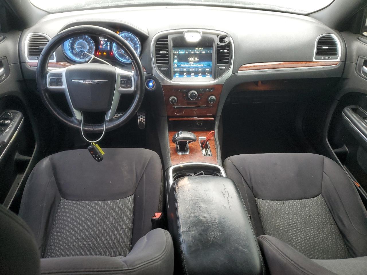 2012 CHRYSLER 300