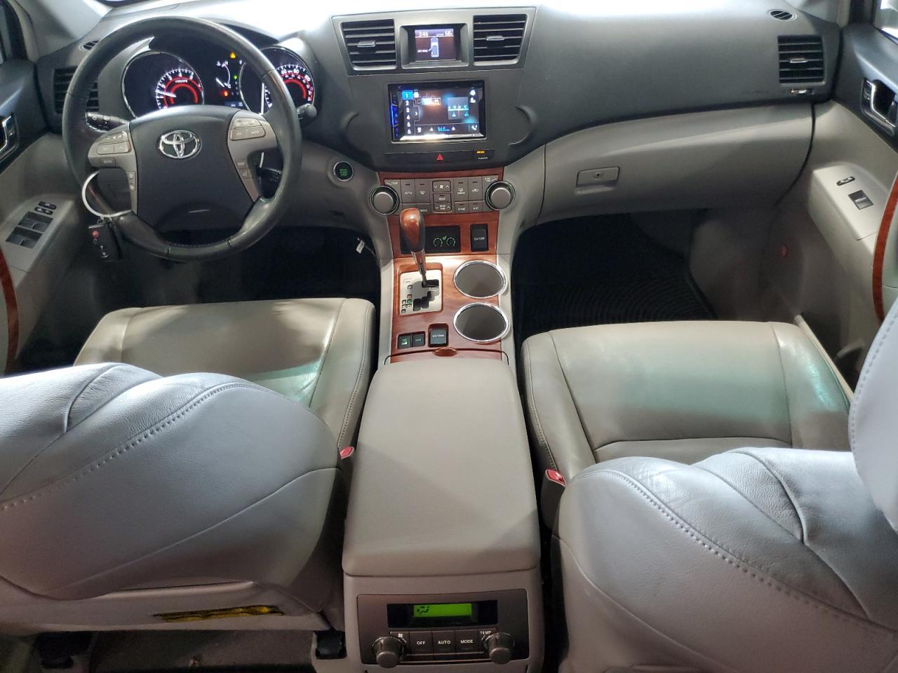 2008 TOYOTA HIGHLANDER