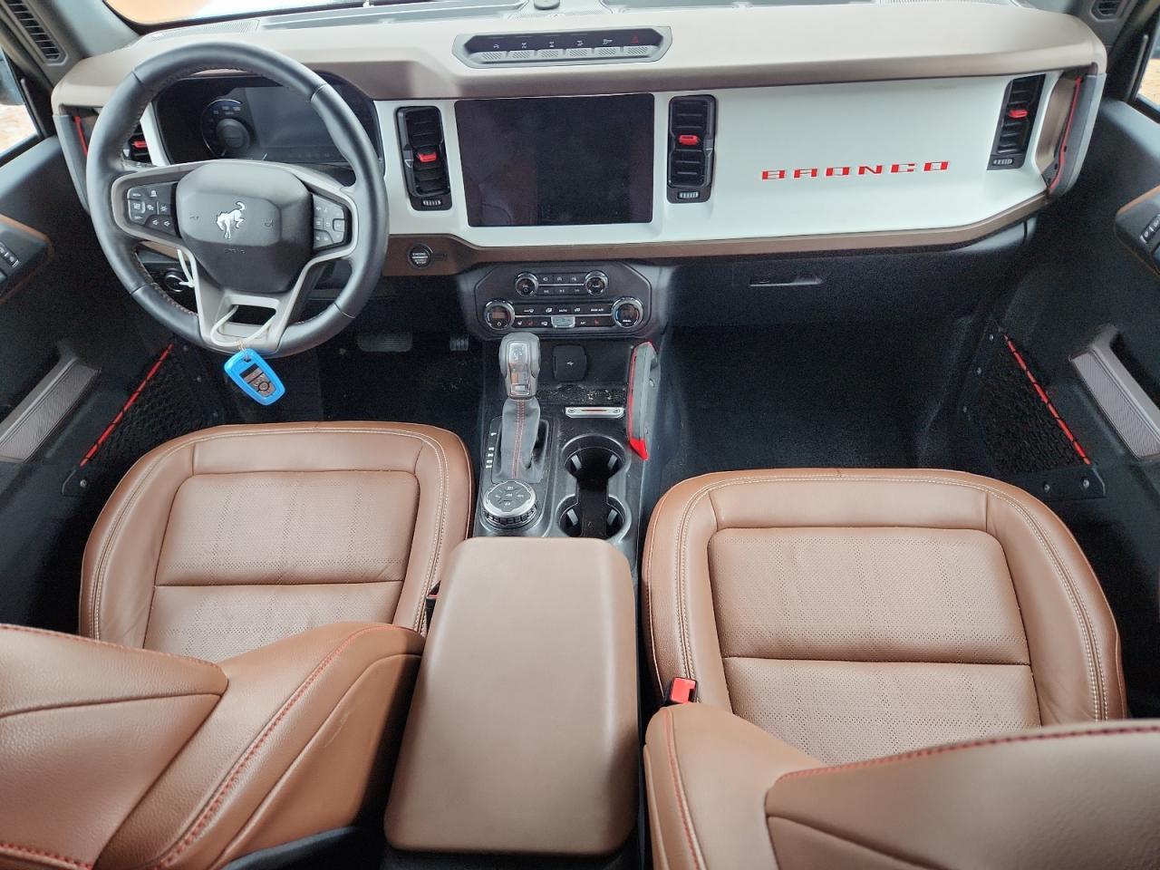 2023 FORD Bronco