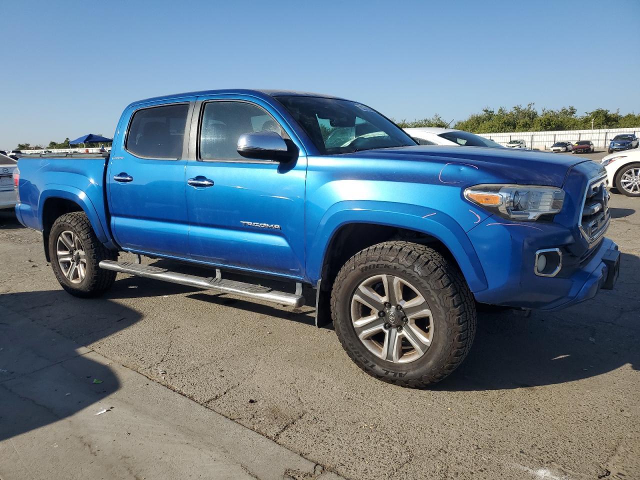 2016 TOYOTA TACOMA