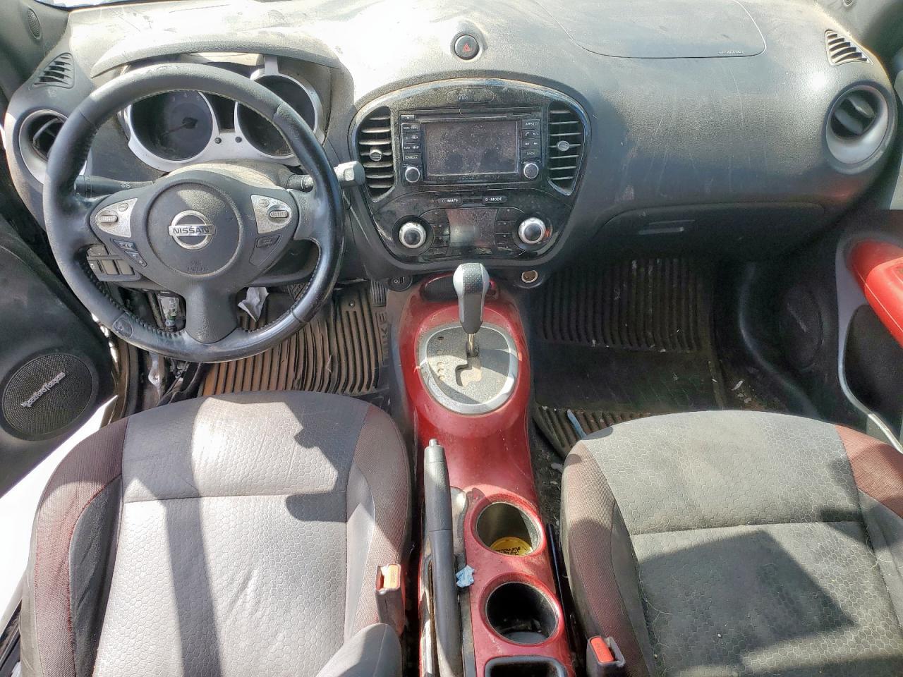 2015 NISSAN Juke