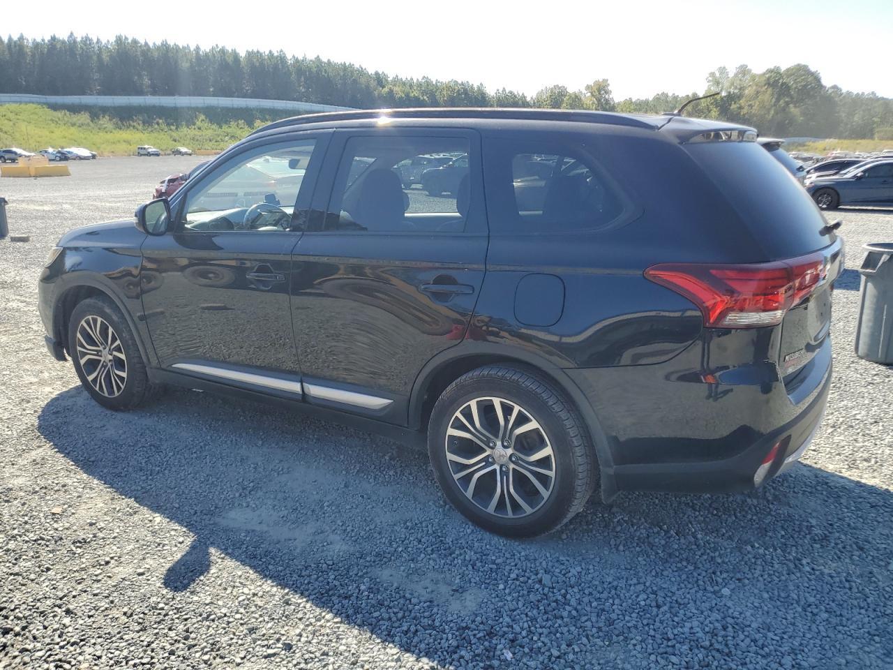 2016 MITSUBISHI outlander