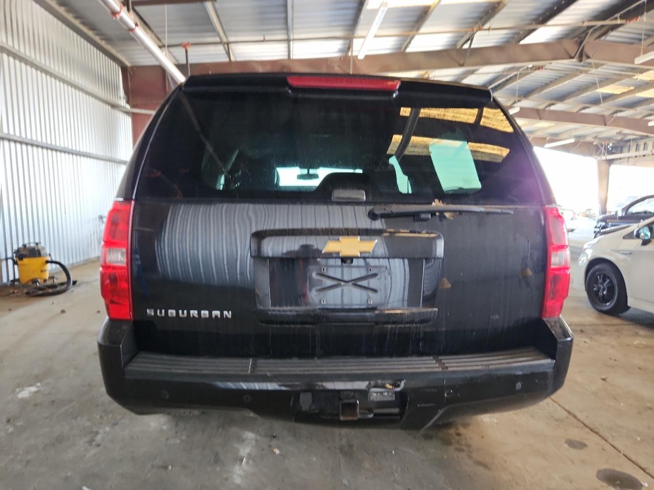 2014 CHEVROLET Suburban