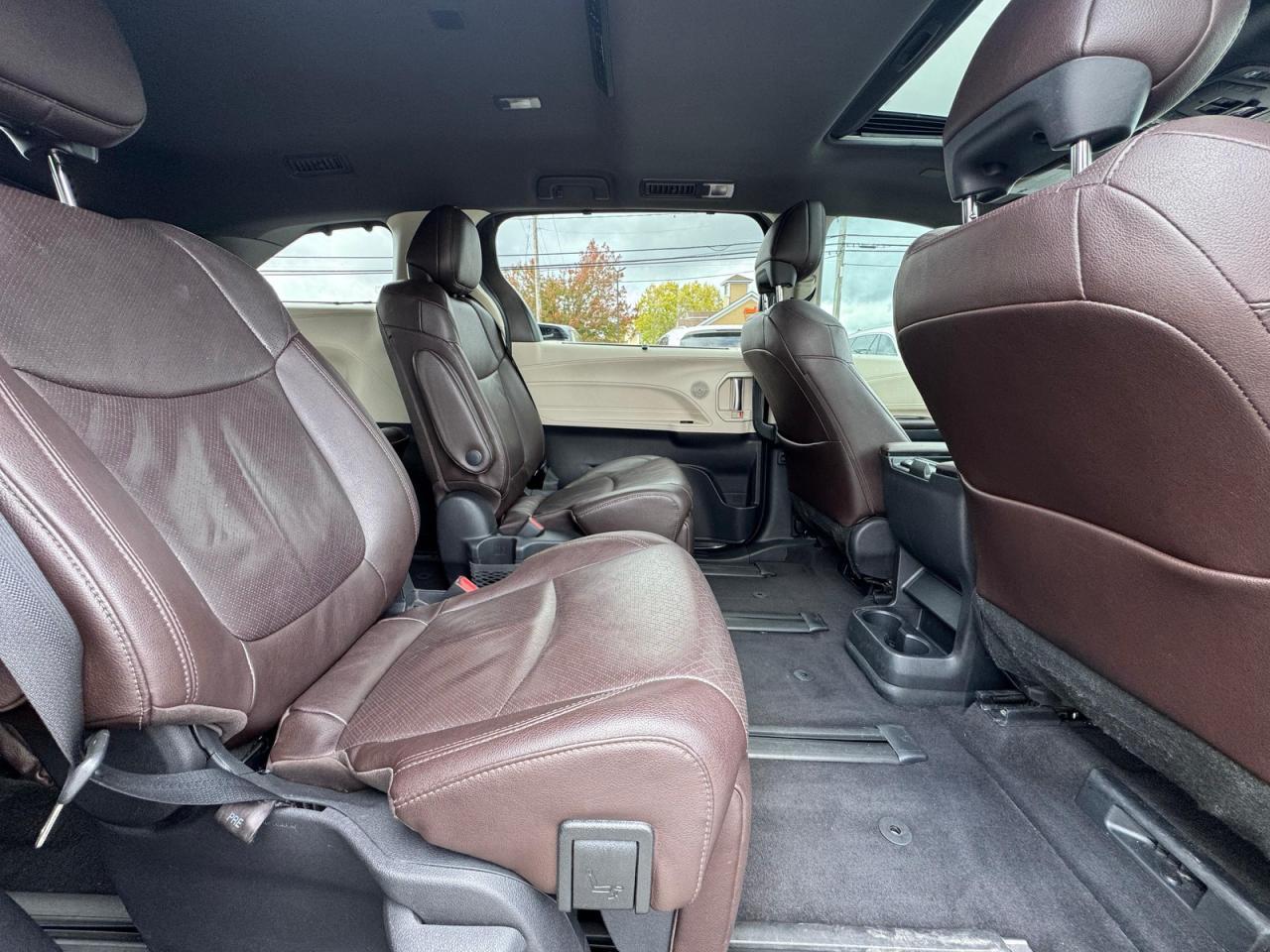 2022 TOYOTA SIENNA