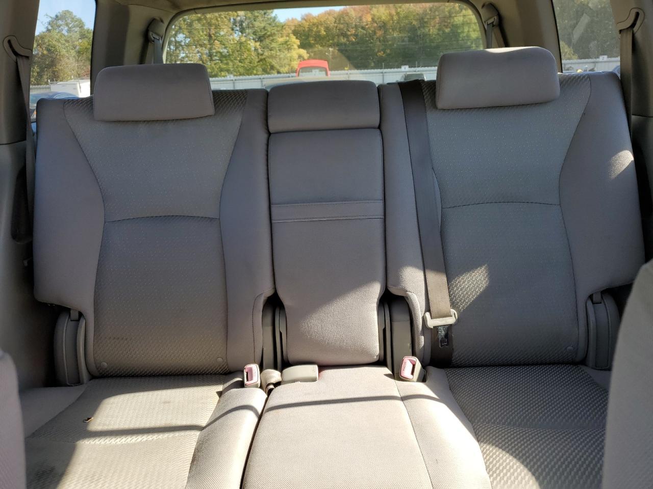 2005 TOYOTA HIGHLANDER