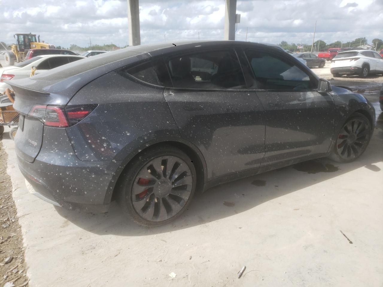 2023 TESLA MODEL Y