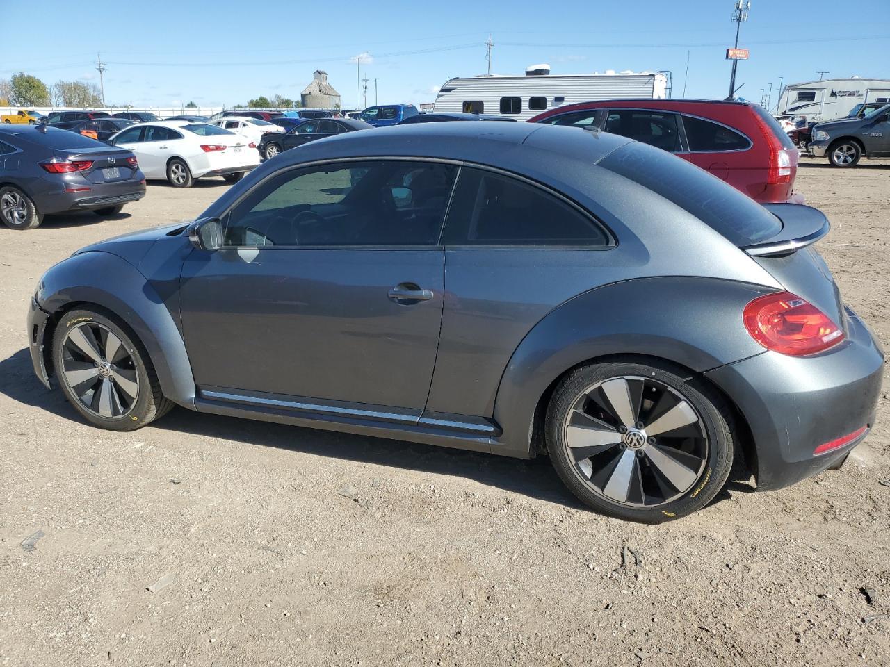2012 VOLKSWAGEN Beetle