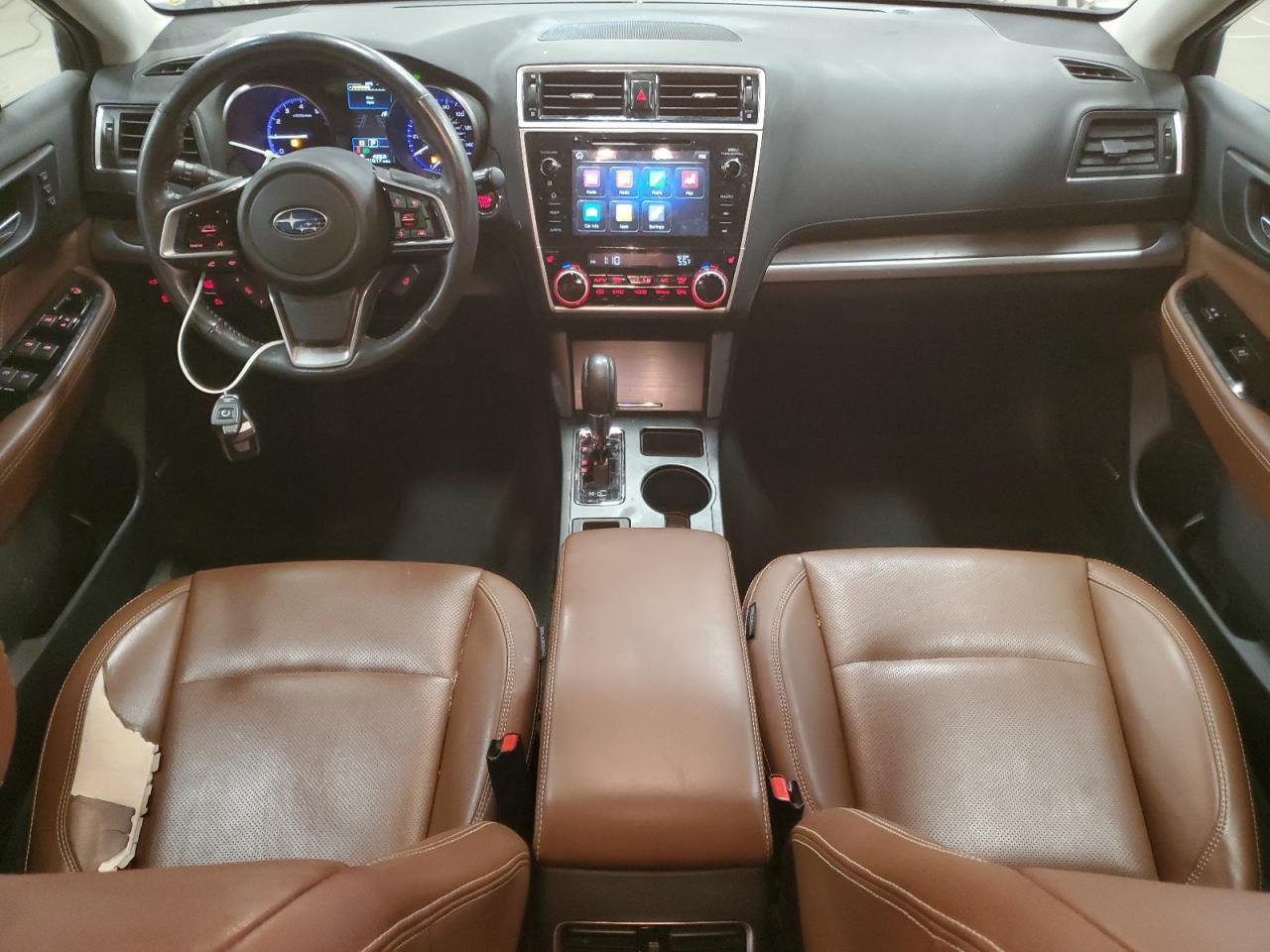 2018 SUBARU Outback