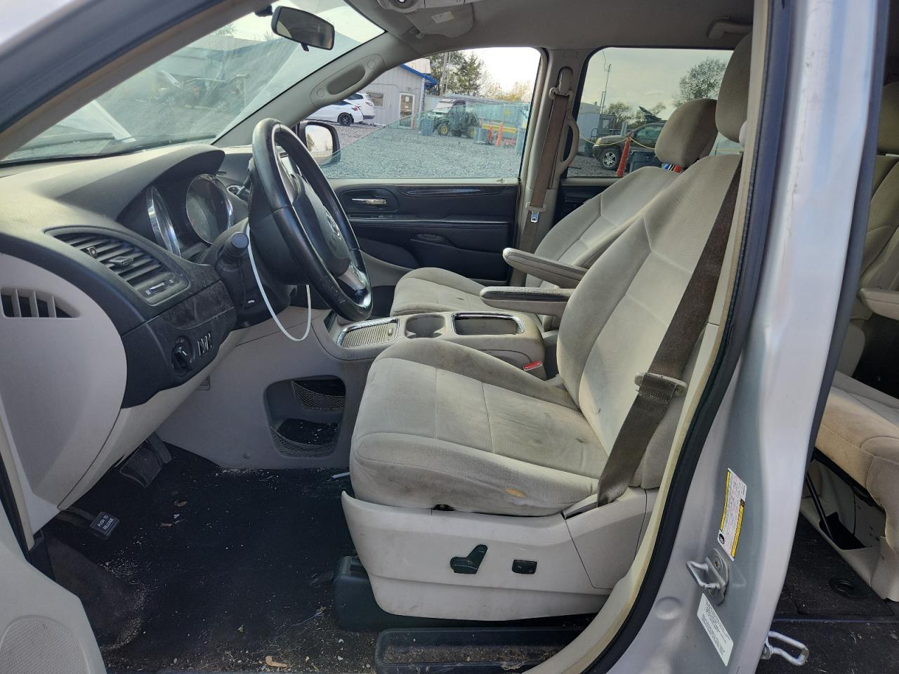 2011 DODGE GRAND CARAVAN