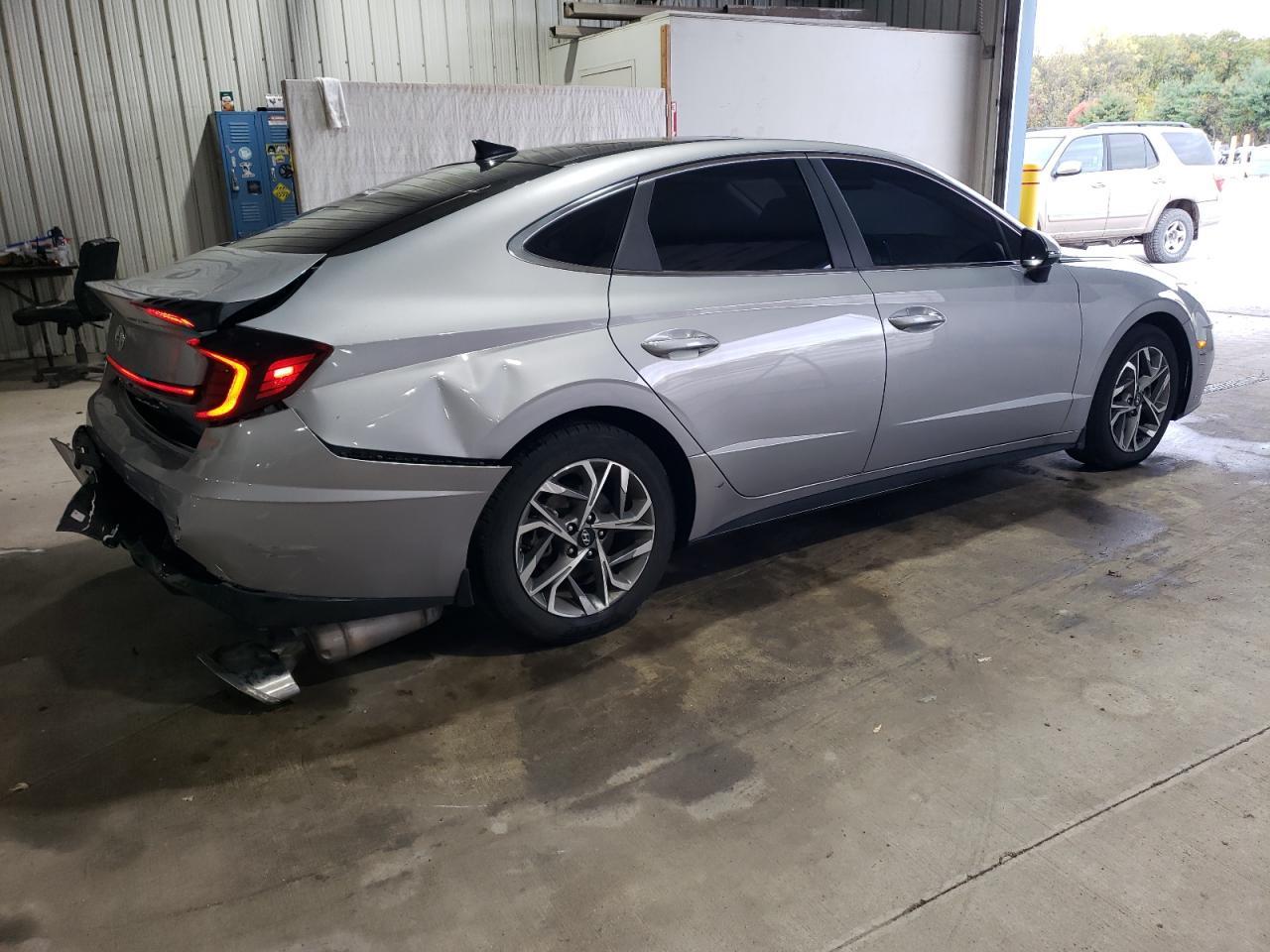 2023 HYUNDAI SONATA
