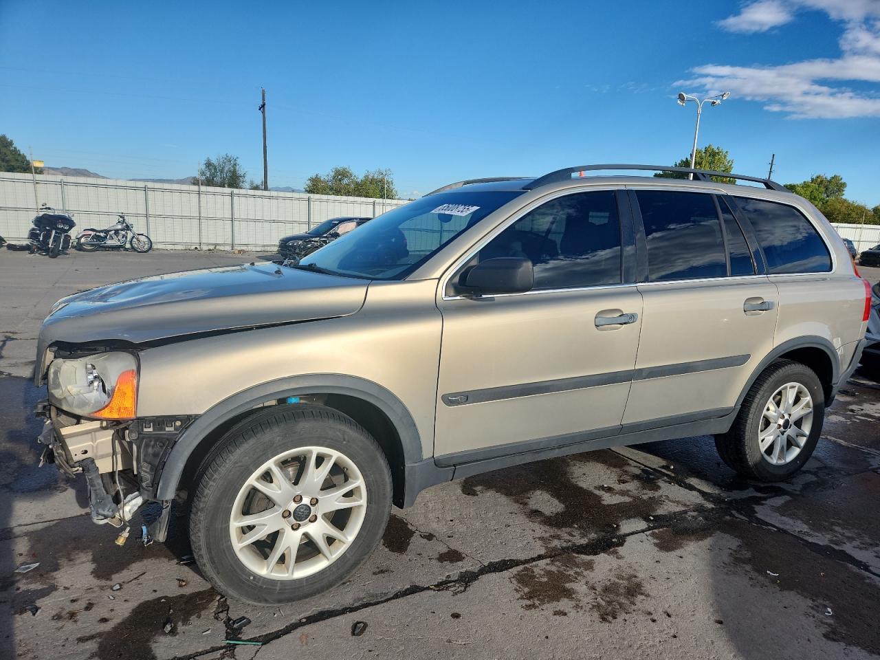 2004 VOLVO XC90