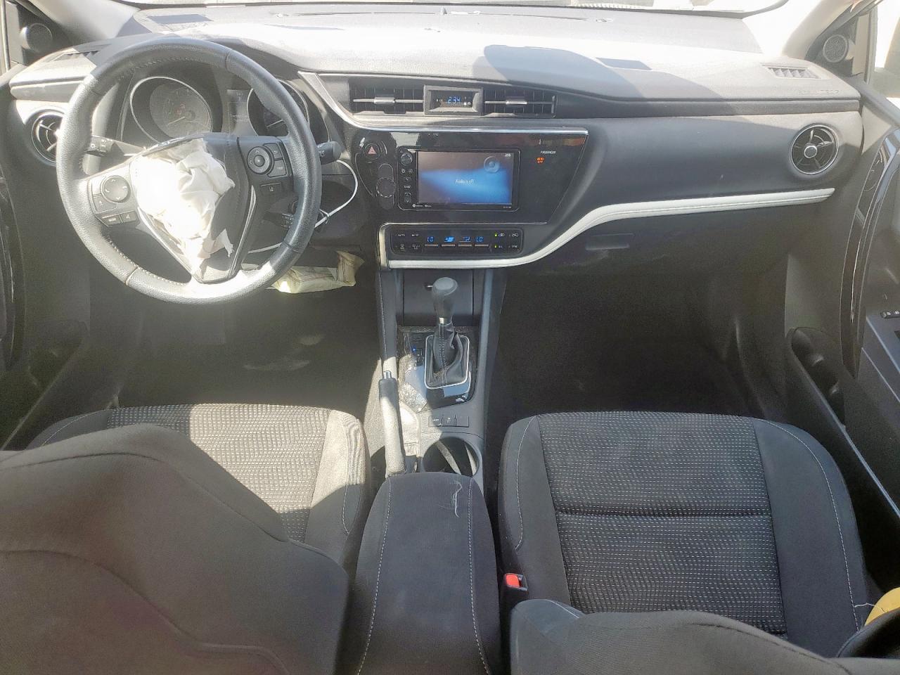 2018 TOYOTA COROLLA