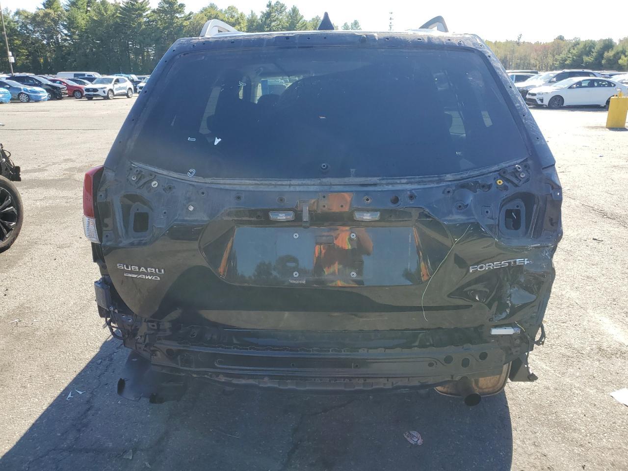 2019 SUBARU FORESTER