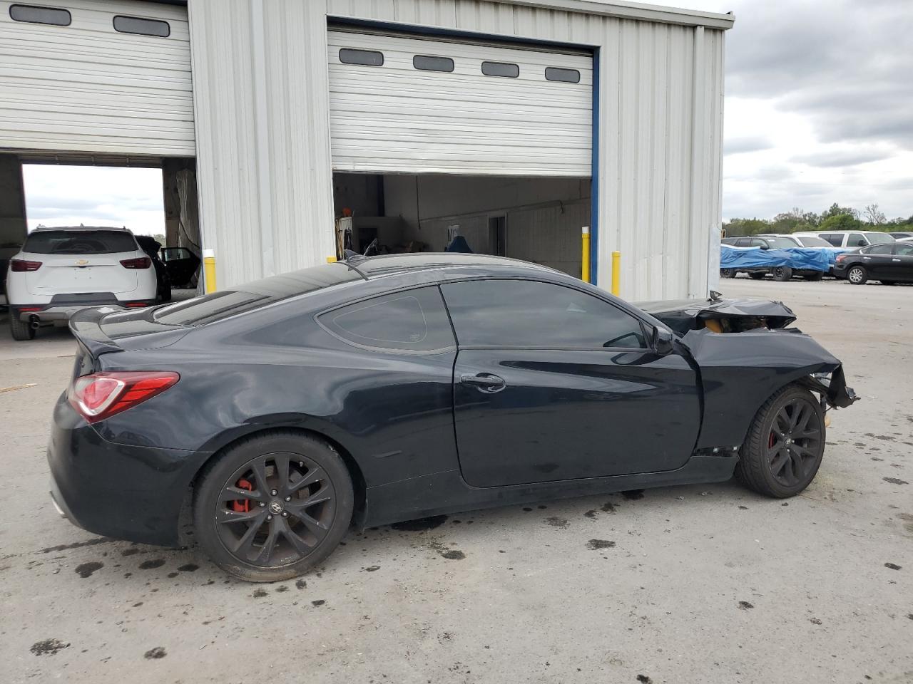 2013 HYUNDAI GENESIS