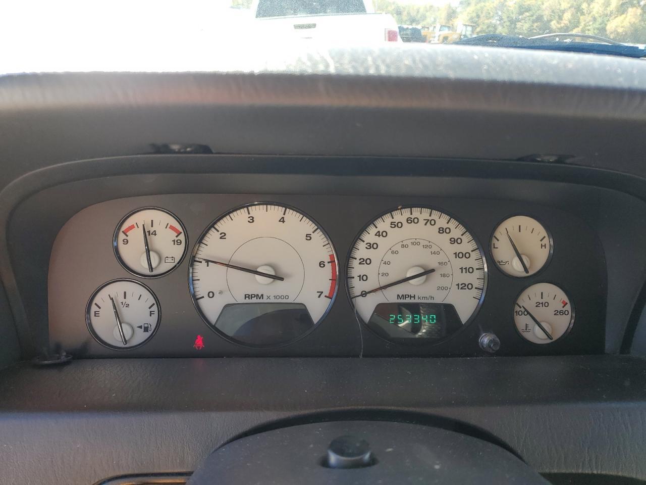 2002 JEEP Grand Cherokee