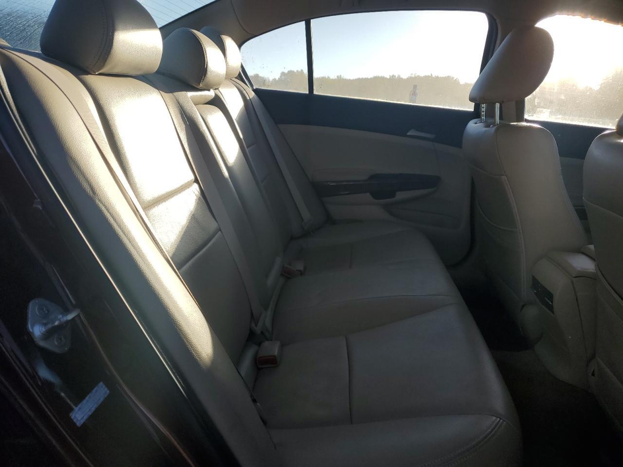 2011 HONDA ACCORD