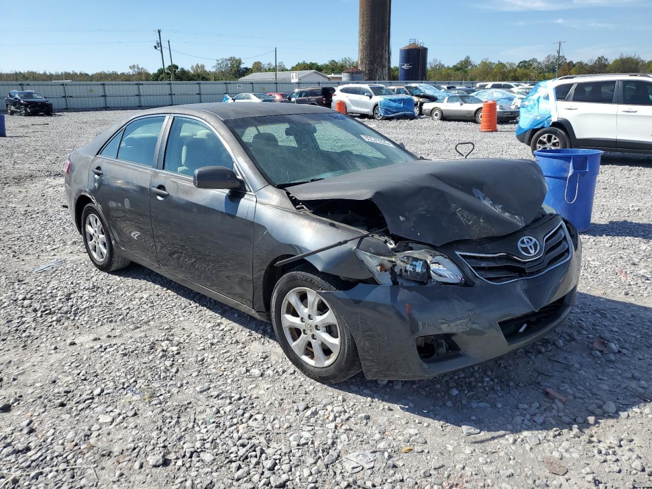 2011 TOYOTA CAMRY