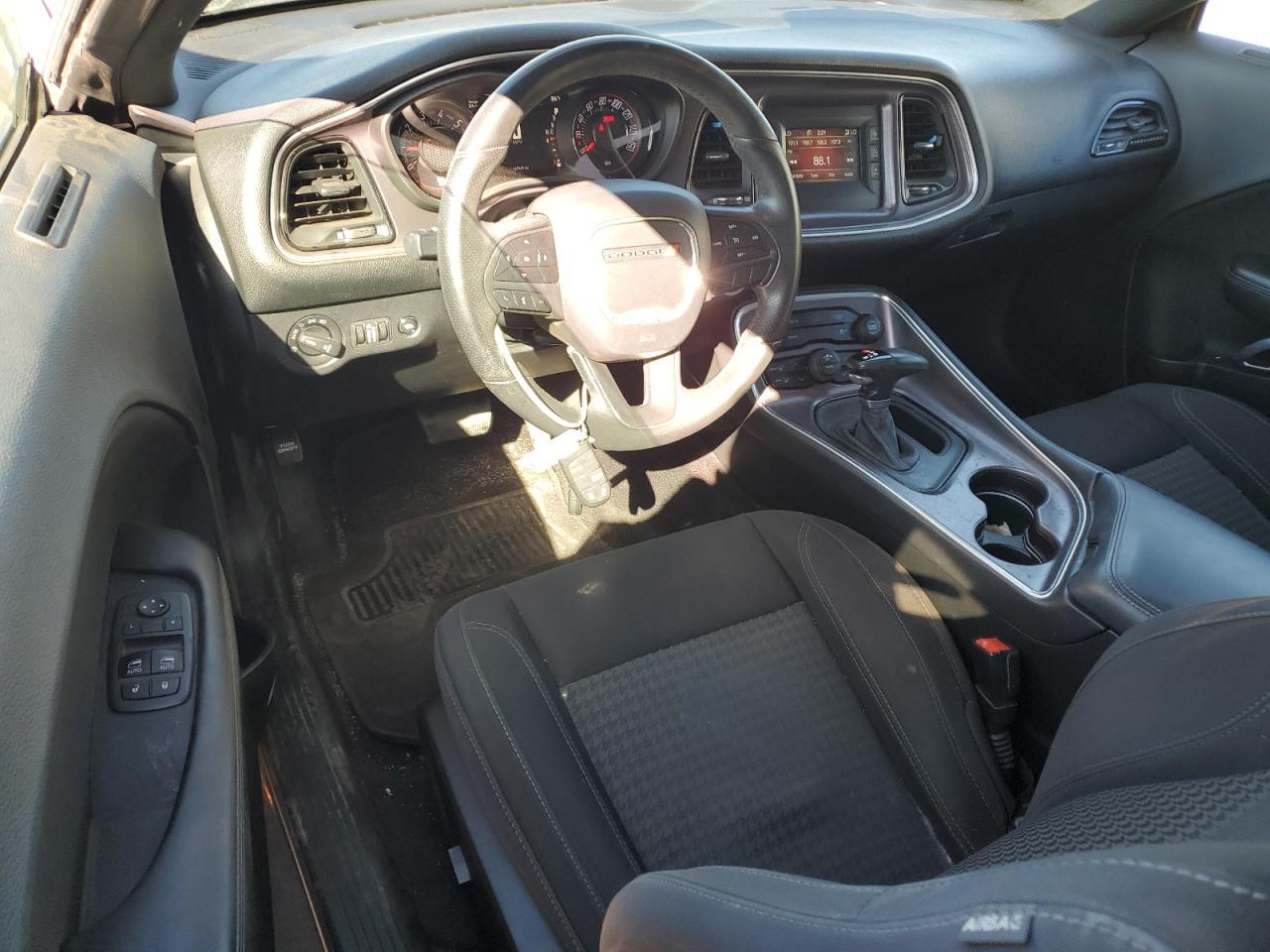 2017 DODGE Challenger