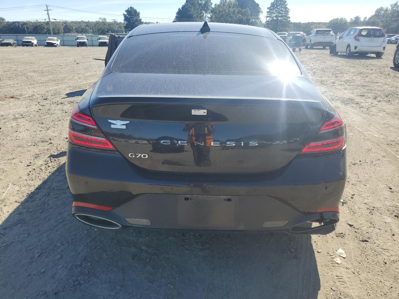 2025 GENESIS G70