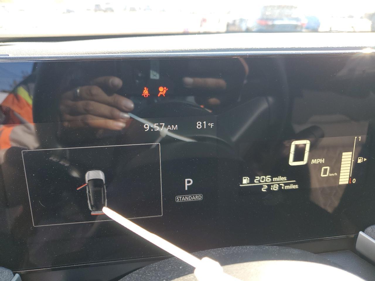 2025 NISSAN KICKS