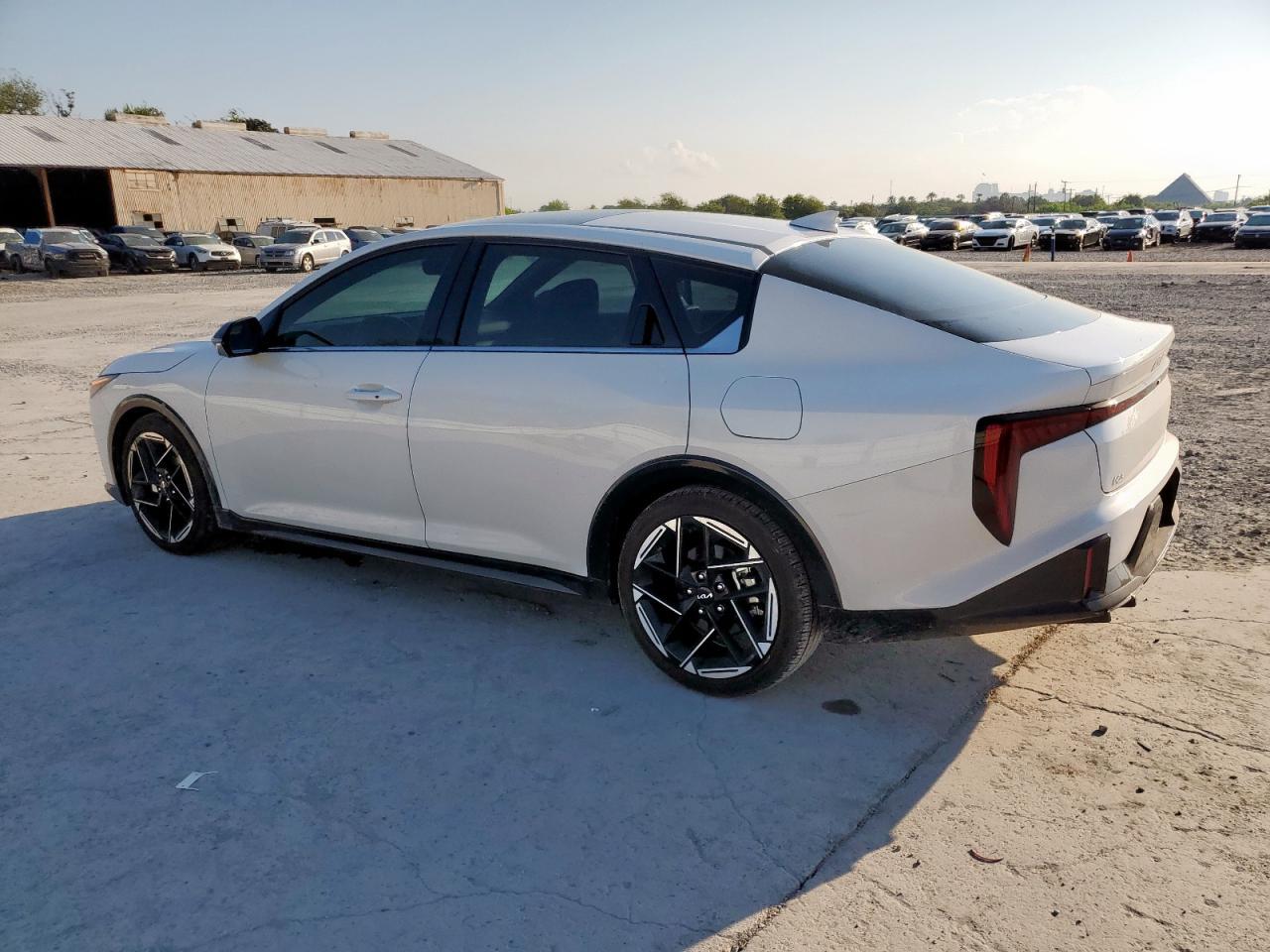 2025 KIA K4