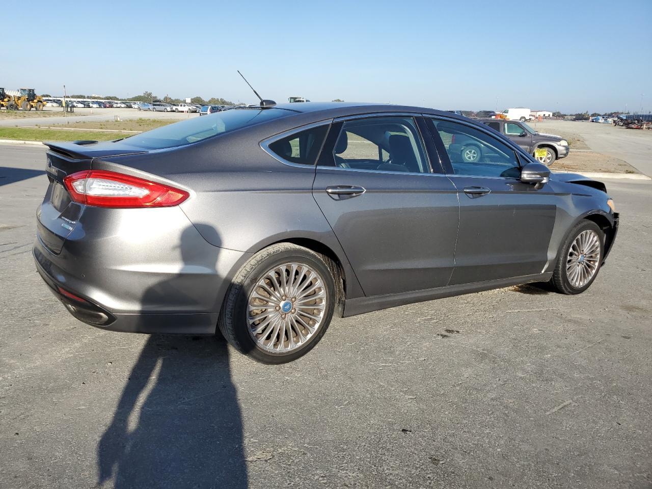 2013 FORD FUSION