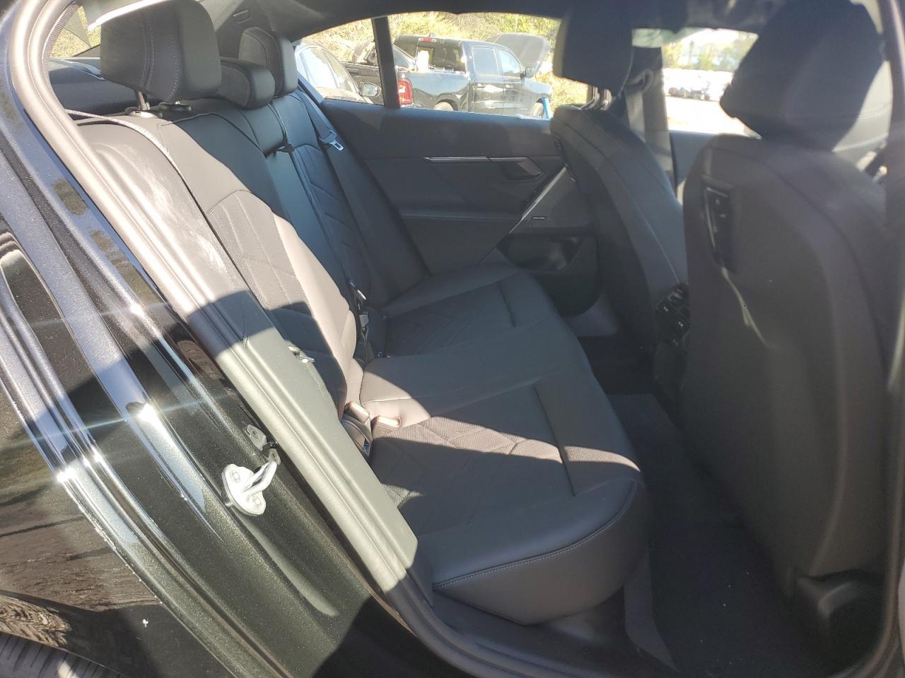 2026 BMW i5