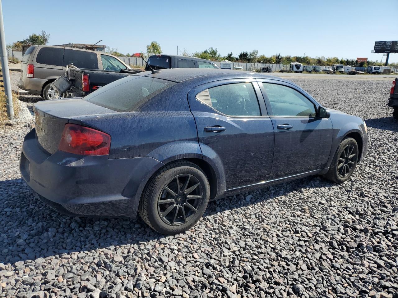 2014 DODGE Avenger