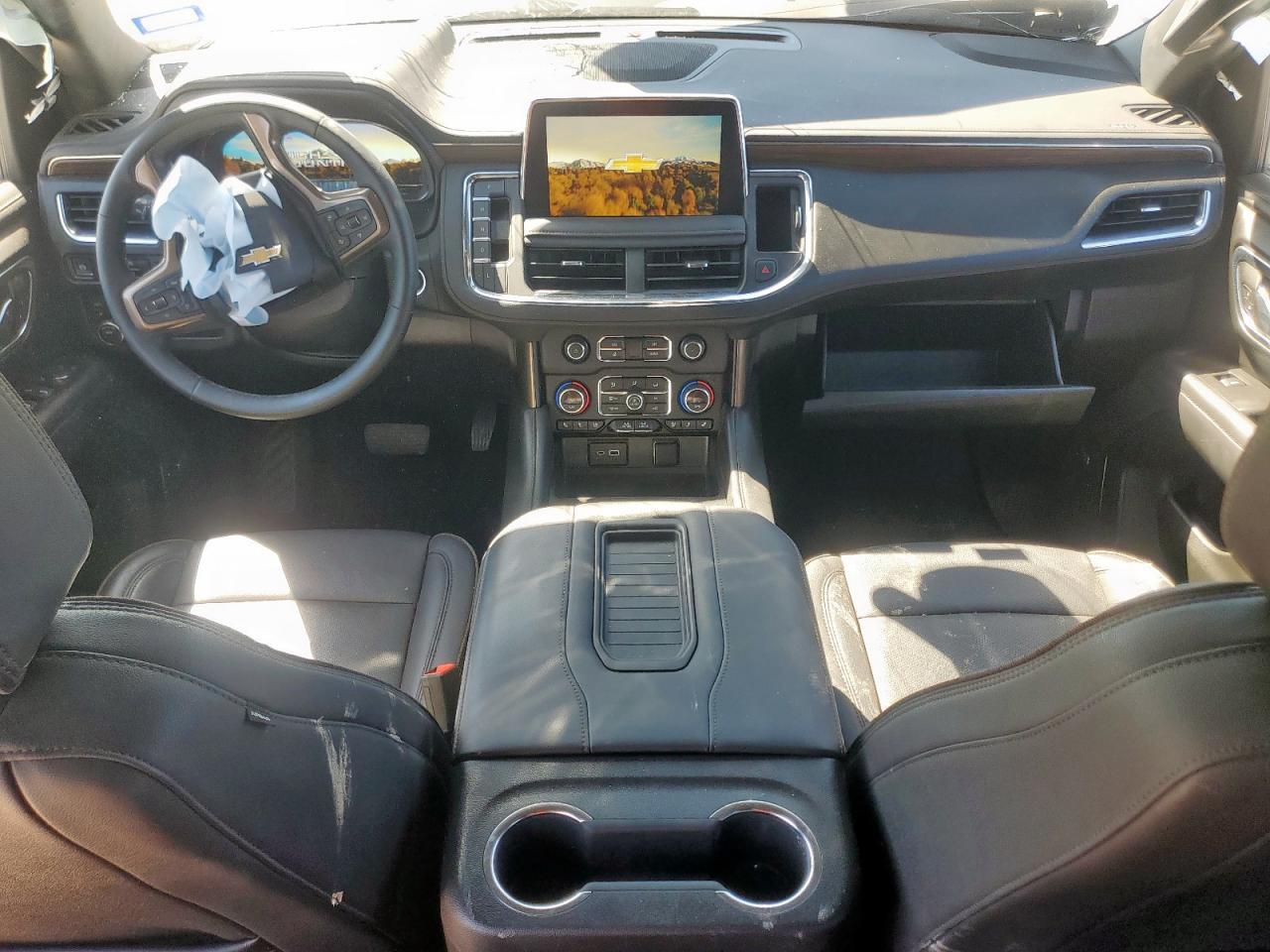 2024 CHEVROLET Suburban