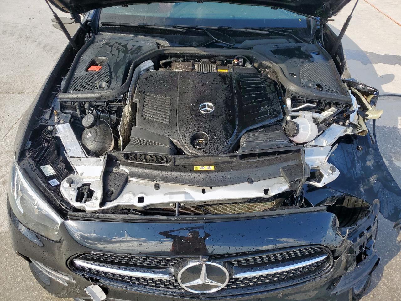 2022 MERCEDES-BENZ E-Class