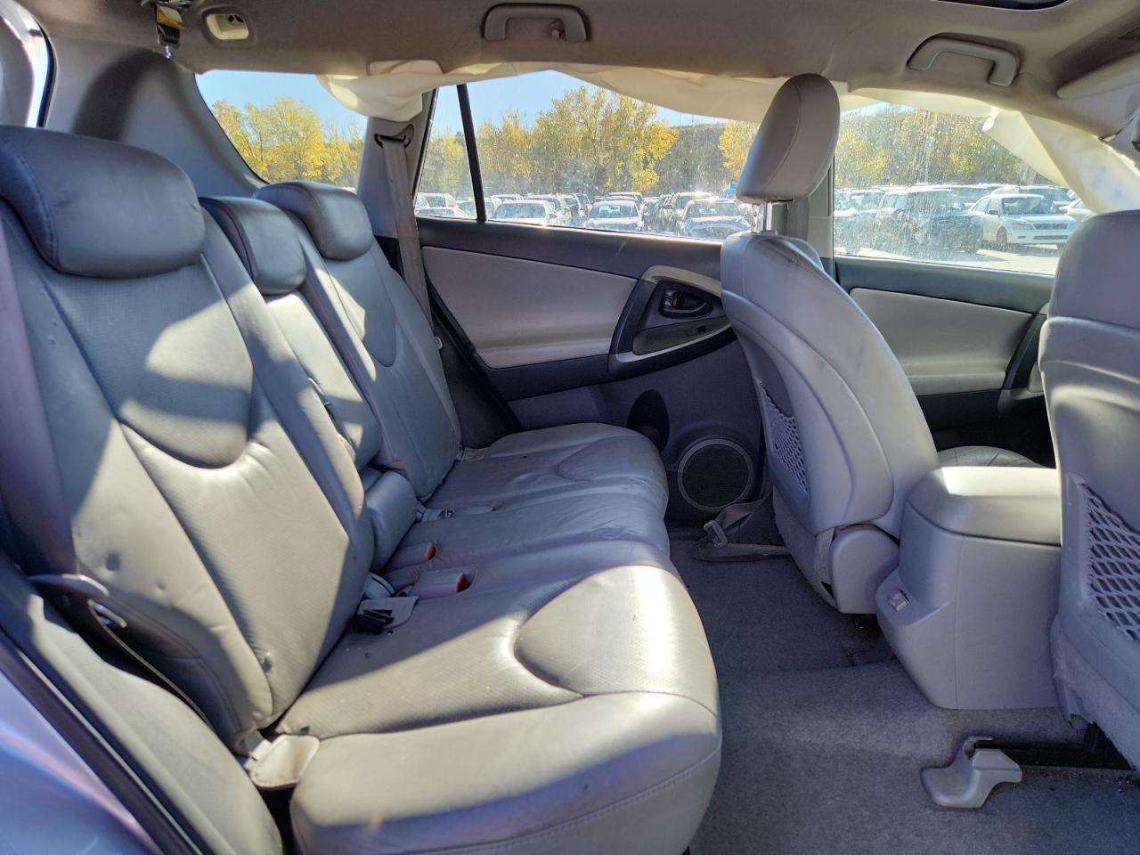 2011 TOYOTA RAV4