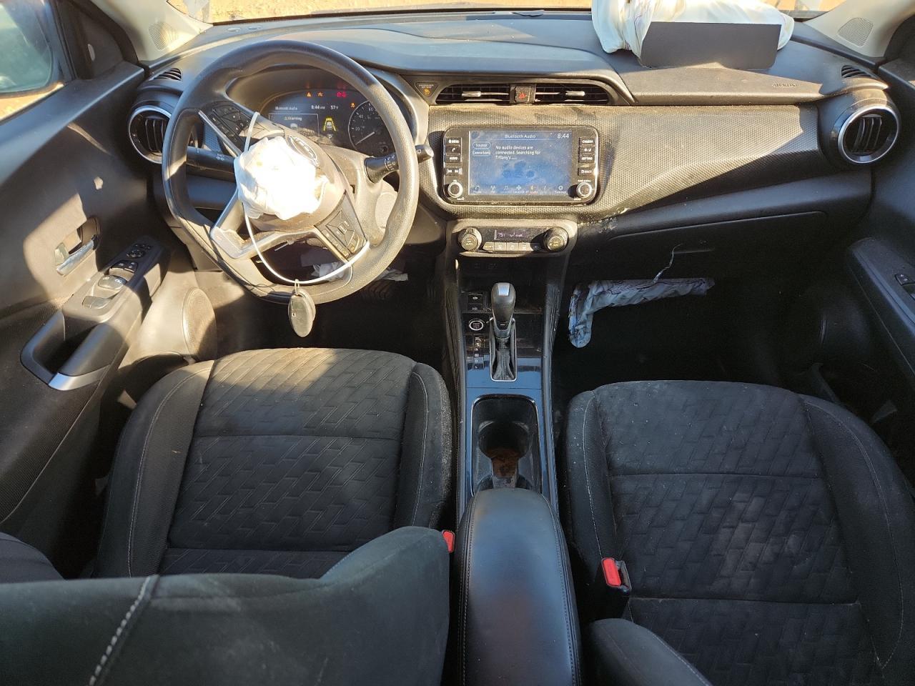 2022 NISSAN KICKS