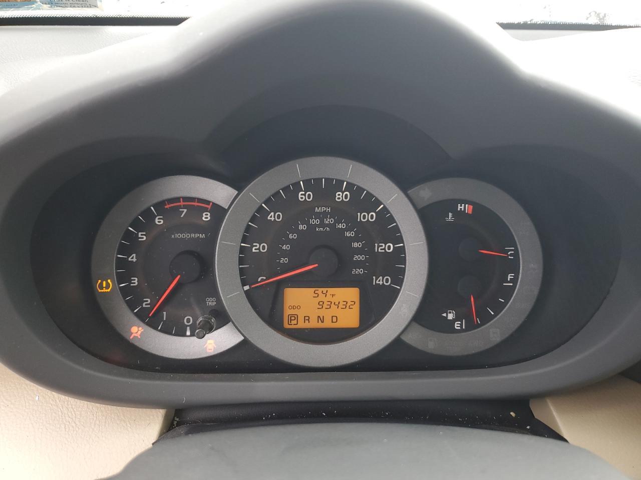 2011 TOYOTA RAV4