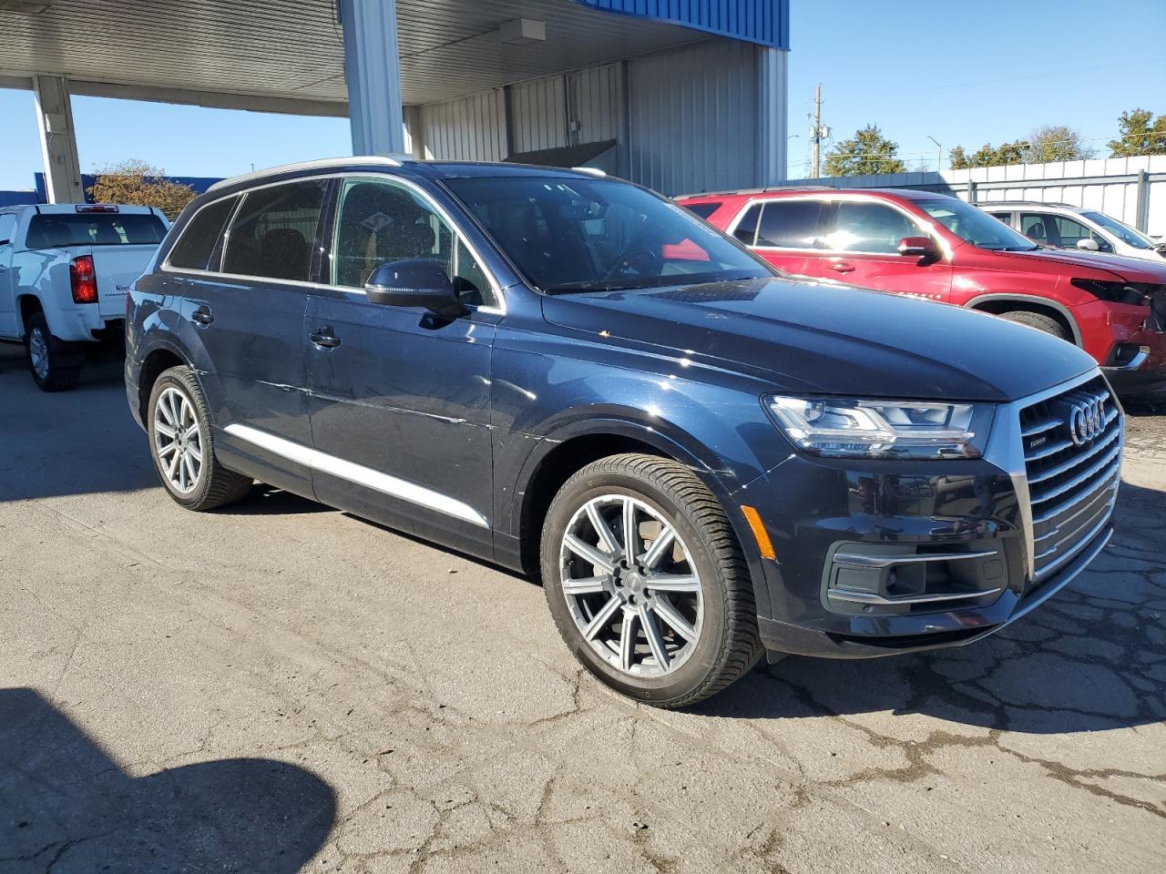 2017 AUDI Q7