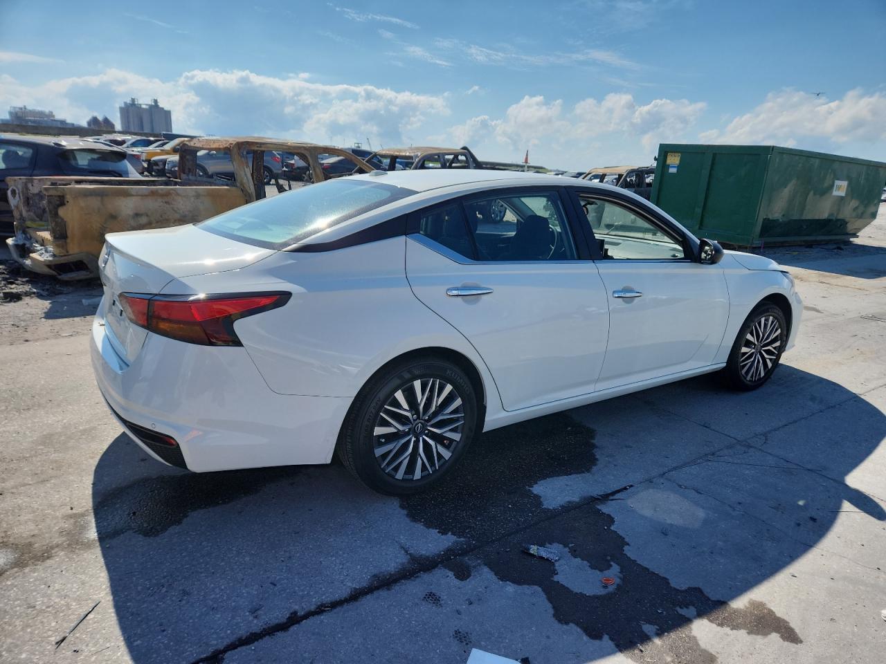 2025 NISSAN ALTIMA