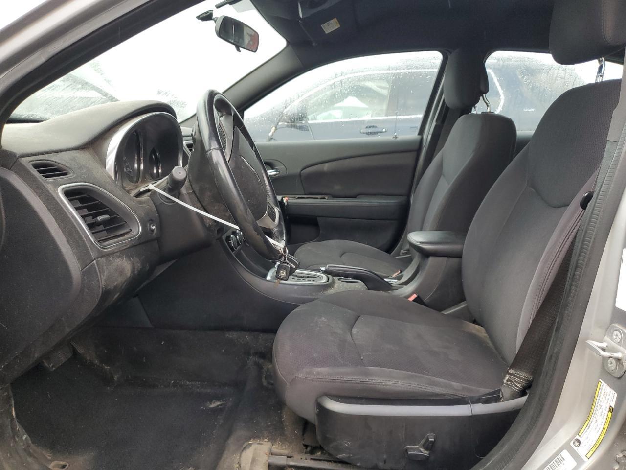 2014 CHRYSLER 200