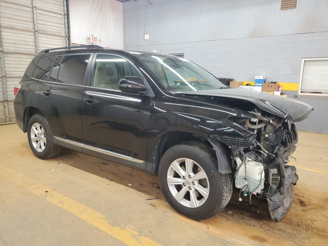 2013 TOYOTA HIGHLANDER