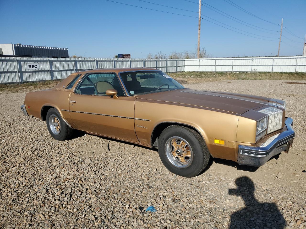 1977 OLDSMOBILE Cutlass