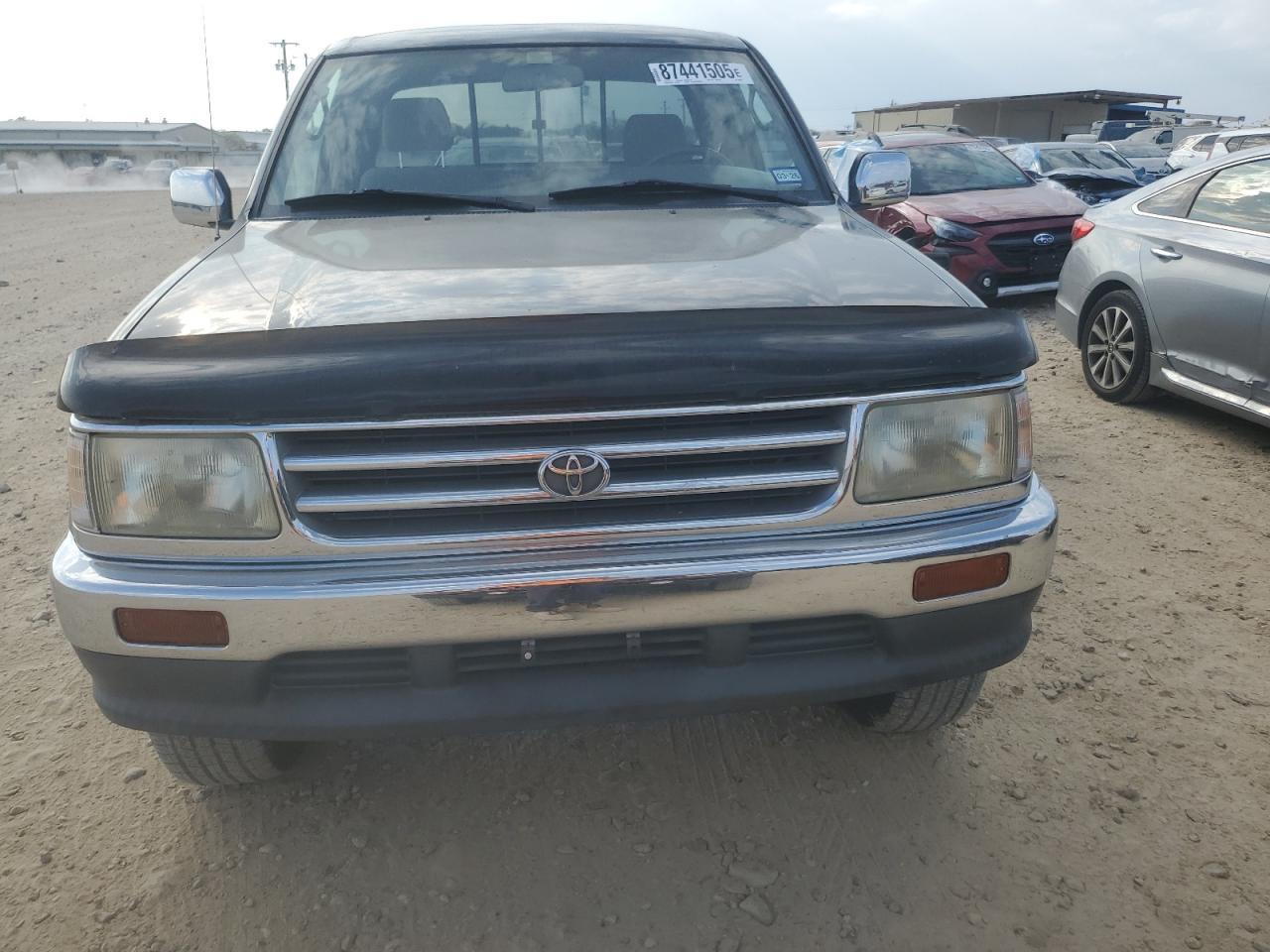 1997 TOYOTA T100