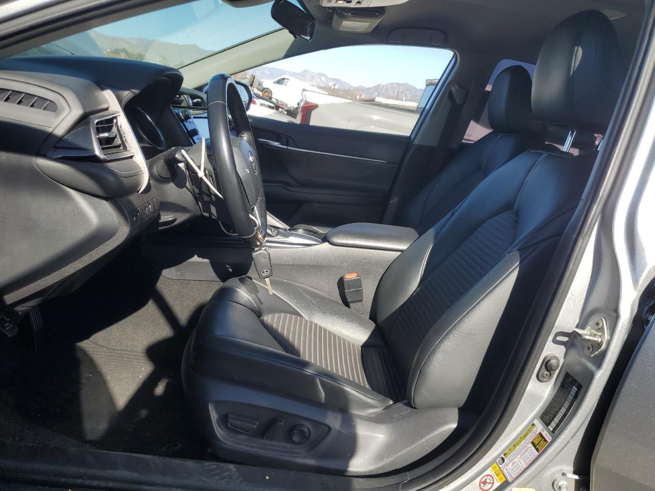 2019 TOYOTA CAMRY
