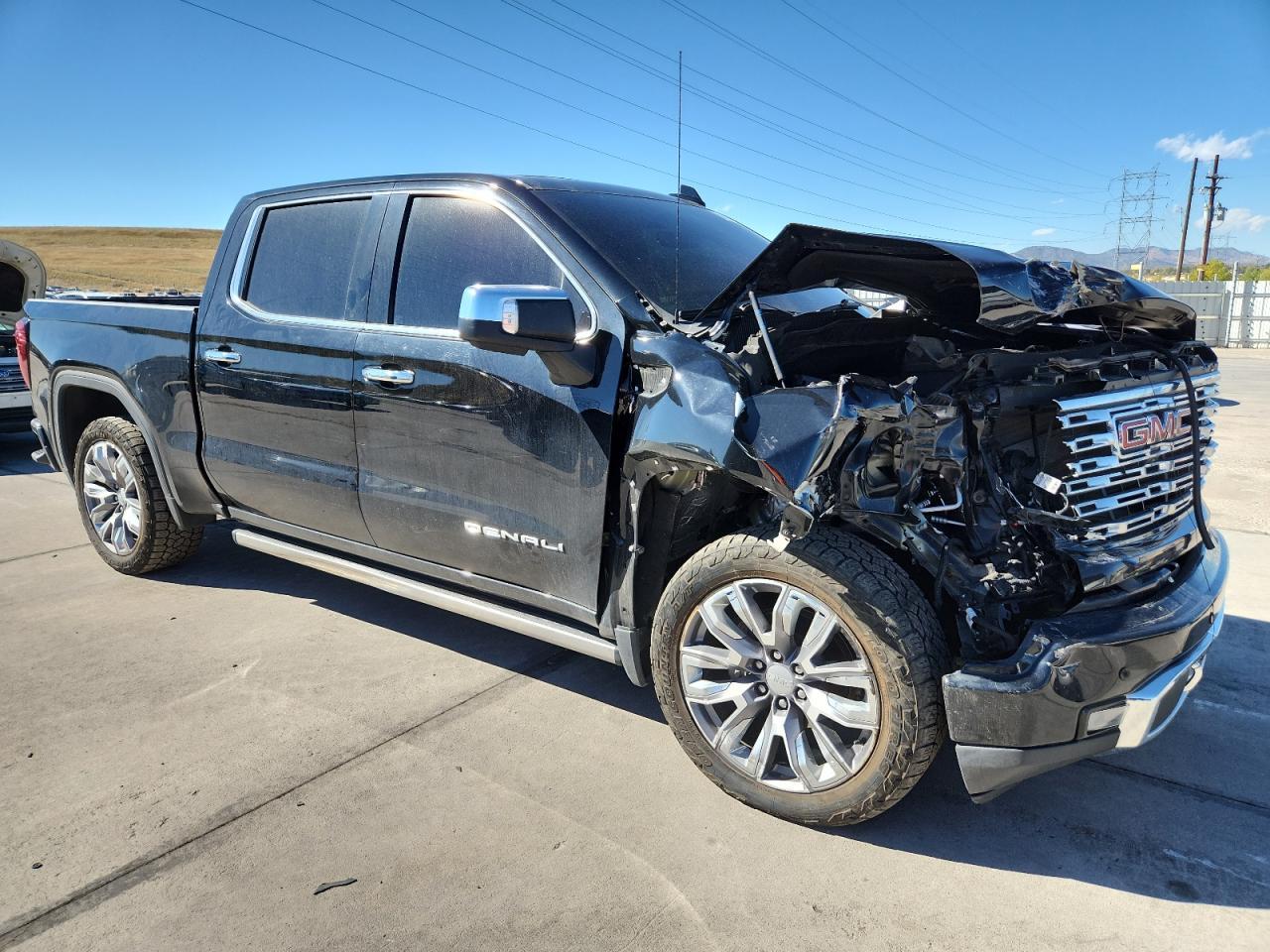 2023 GMC Sierra