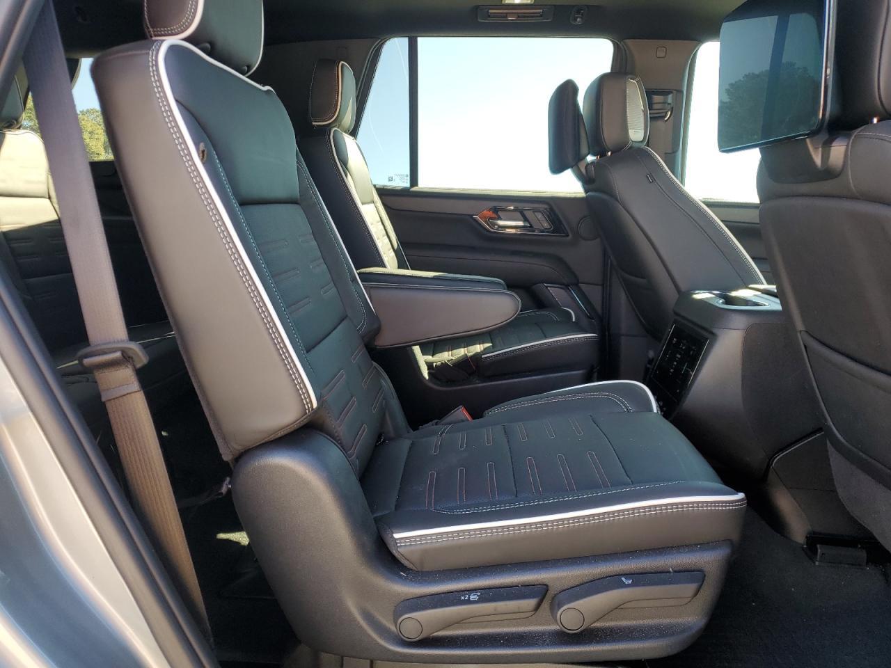 2025 GMC Yukon