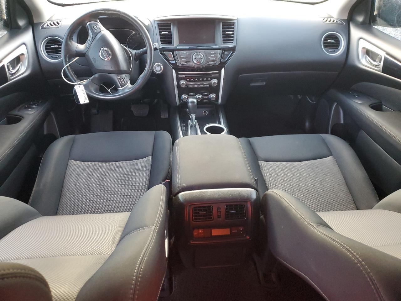 2017 NISSAN PATHFINDER