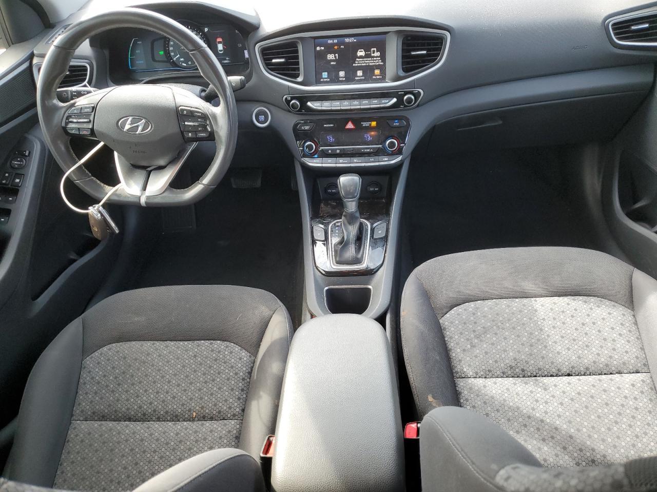 2017 HYUNDAI Ioniq