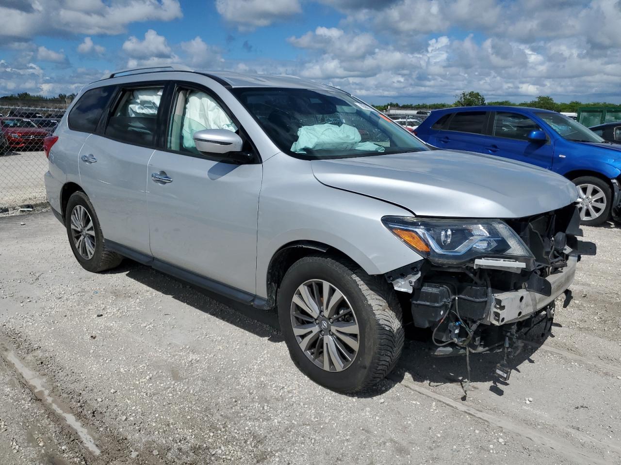 2019 NISSAN PATHFINDER