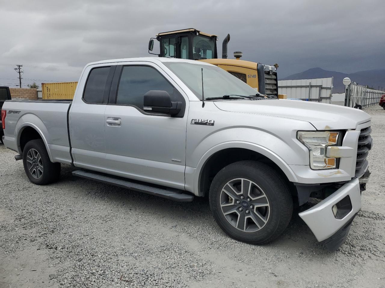 2015 FORD F-150