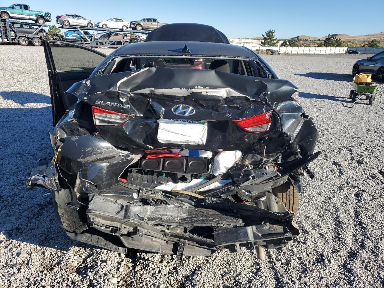 2016 HYUNDAI ELANTRA