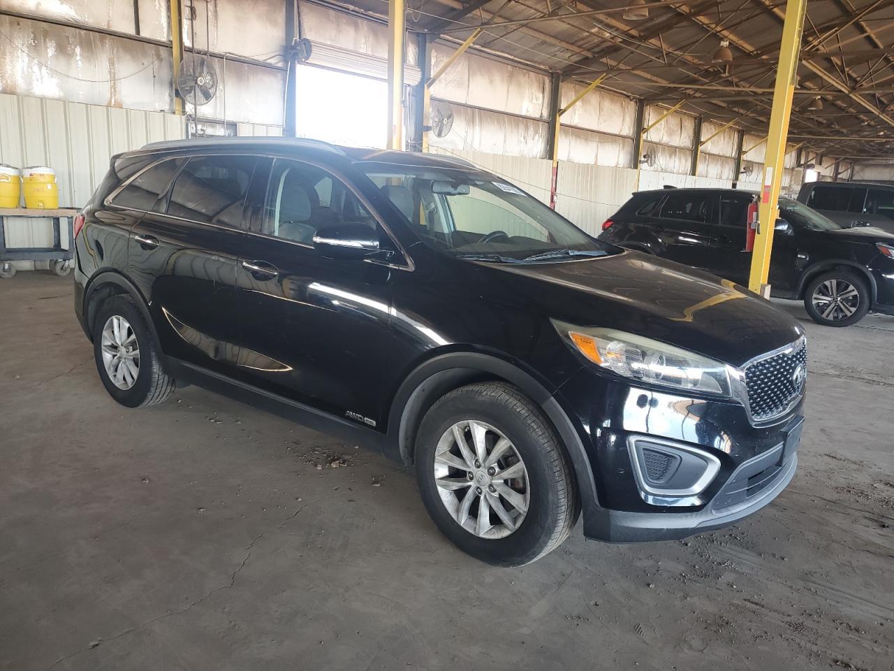 2016 KIA SORENTO