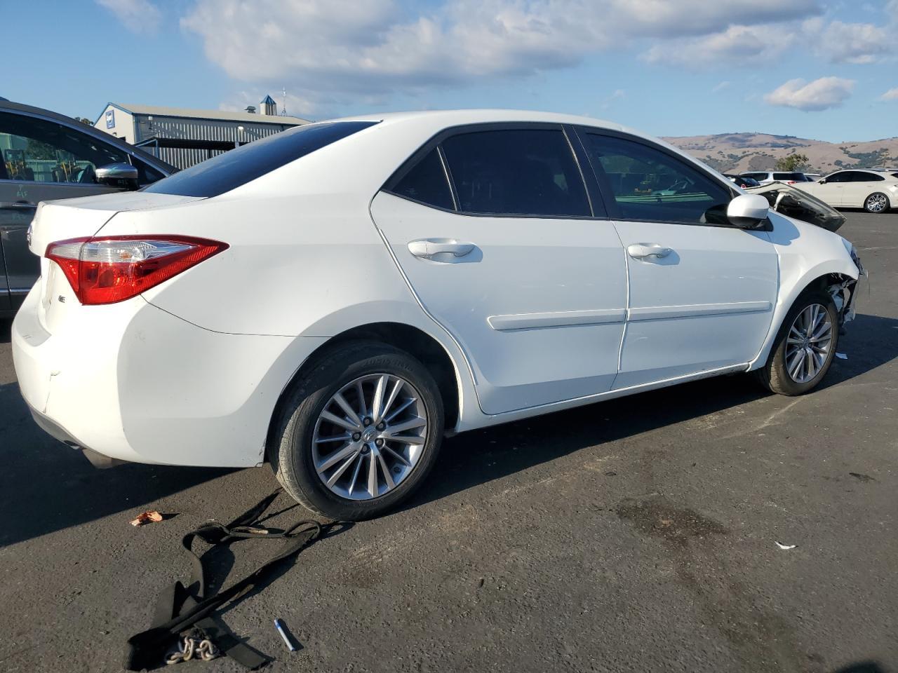 2015 TOYOTA COROLLA