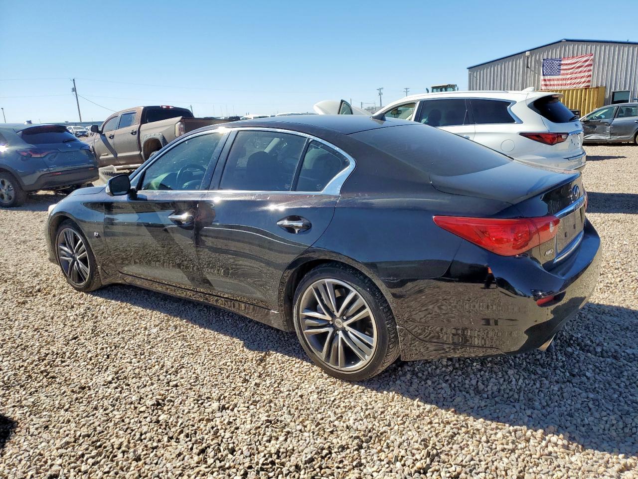 2014 INFINITI Q50